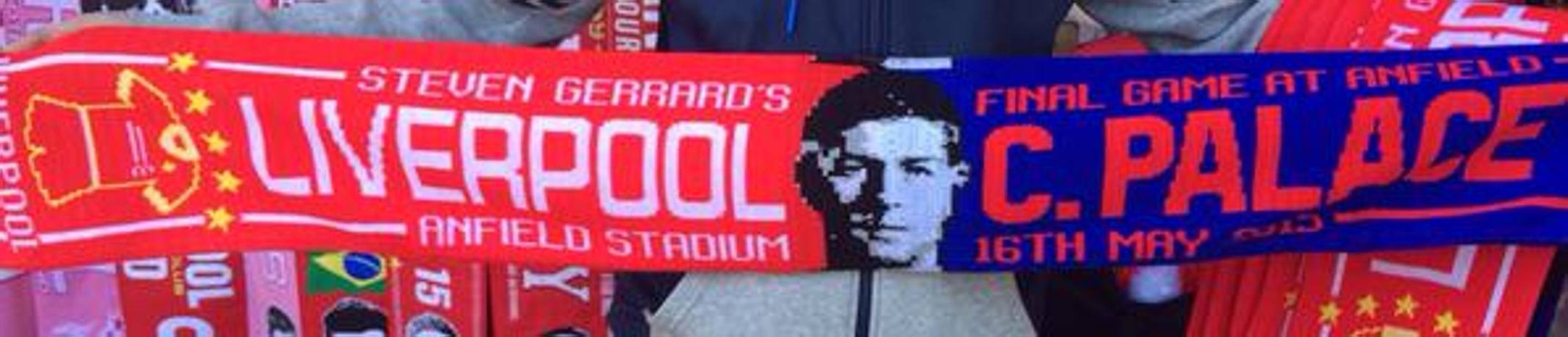 La sciarpa ricordo dell&#39;ultima partita ad Anfield. Twitter